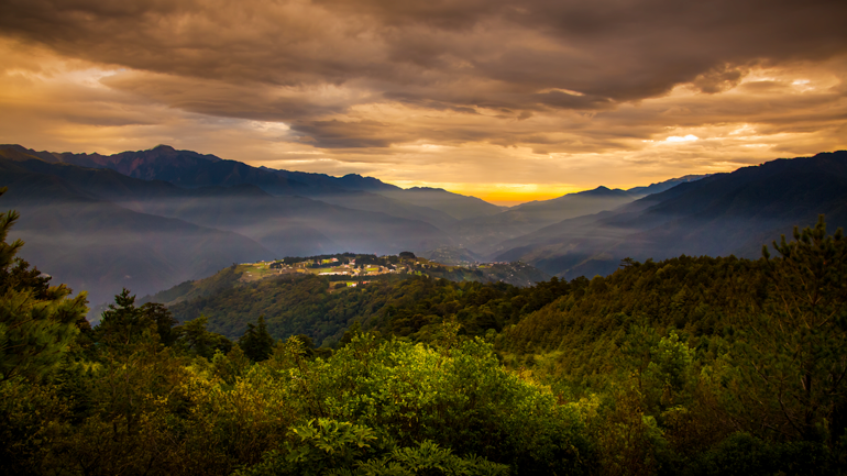 A Trip to High Mountain Farms (WULING, FUSHOUSHAN, LISHAN)